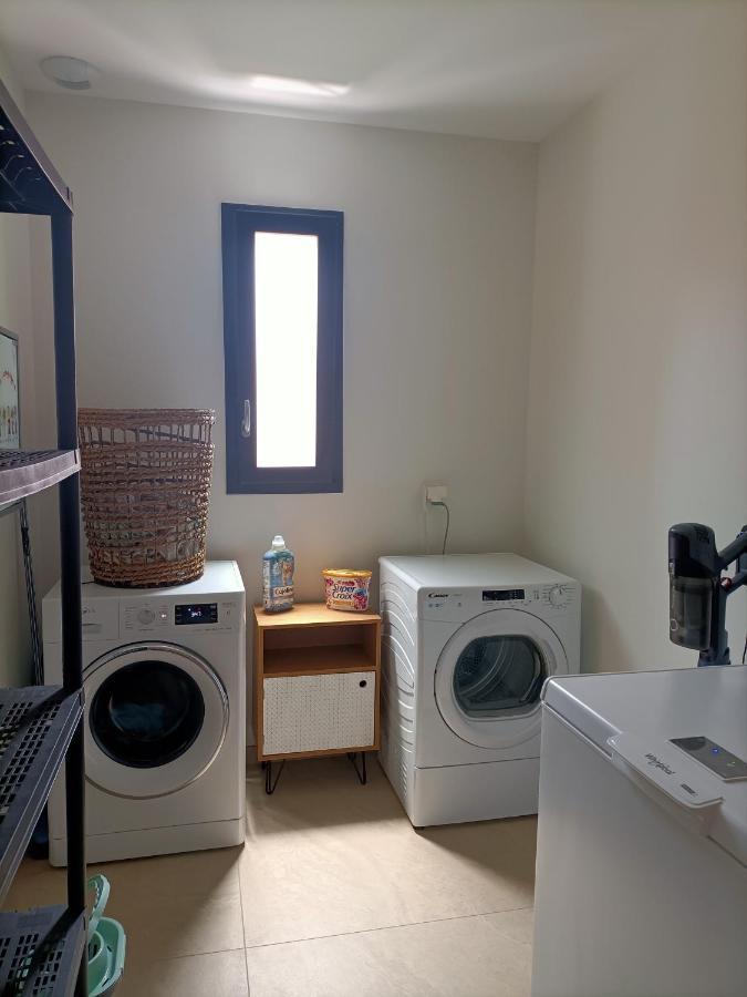 Suite Privative De 28M2 Climatisee, Proche Plage Et Commerces Audenge Luaran gambar
